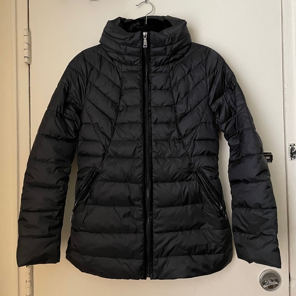 Tahari medium weight jacket - Picture 1 of 4